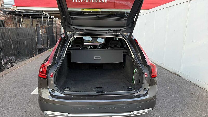 Volvo V90 Cross Country, B6 AWD mild hybrid
