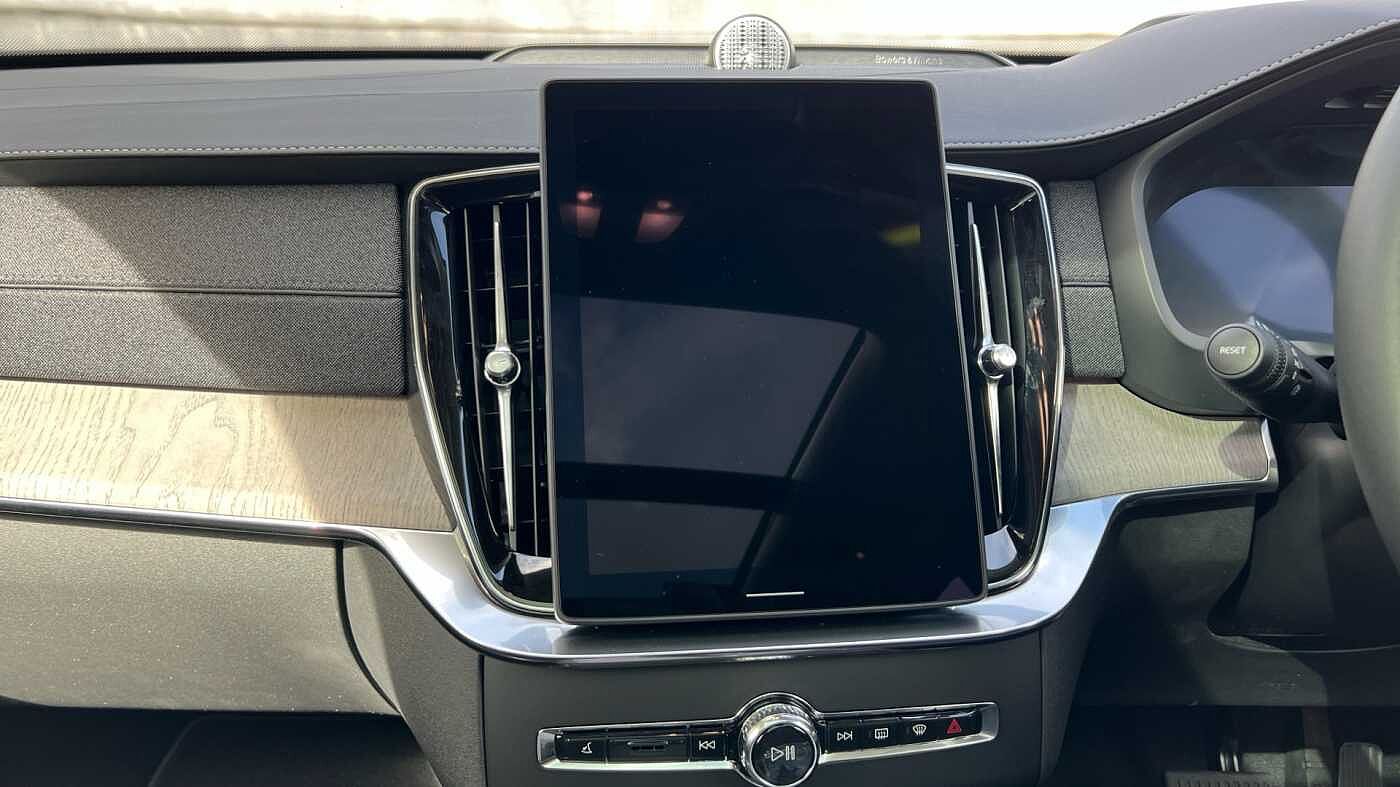 Volvo XC90 2.0 T8 Phev Ultra Dark 5Dr AWD Geartronic Estate