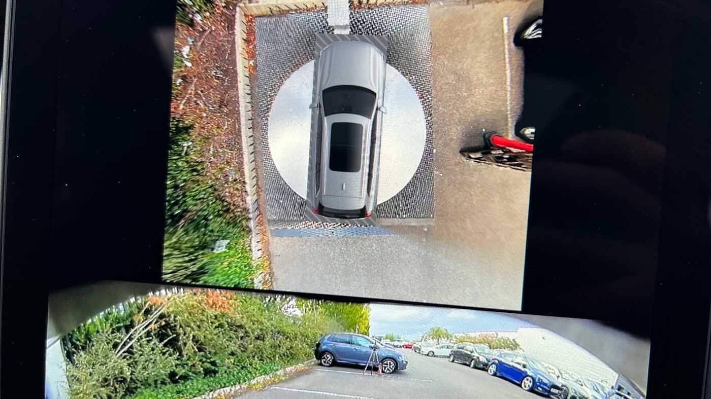 Volvo XC90 2.0 T8 Phev Ultra Dark 5Dr AWD Geartronic Estate