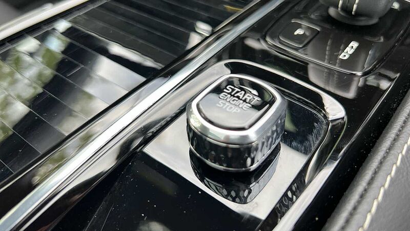 Volvo S60 2.0 T8 Recharge PHEV Polestar Engineered AWD Auto