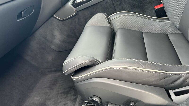 Volvo S60 2.0 T8 Recharge PHEV Polestar Engineered AWD Auto
