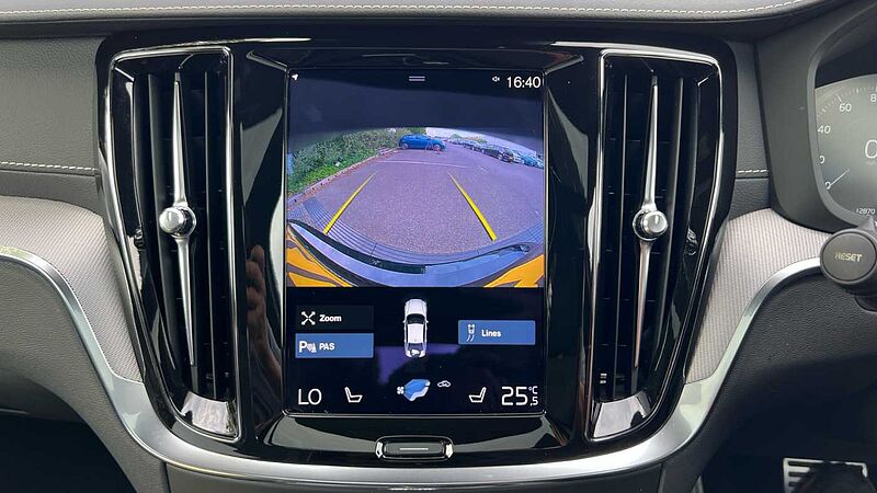 Volvo S60 2.0 T8 Recharge PHEV Polestar Engineered AWD Auto