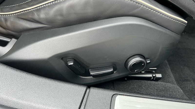 Volvo S60 2.0 T8 Recharge PHEV Polestar Engineered AWD Auto
