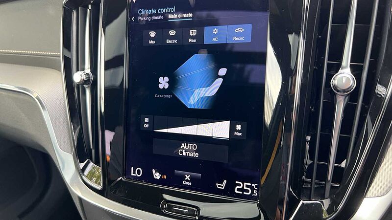 Volvo S60 2.0 T8 Recharge PHEV Polestar Engineered AWD Auto