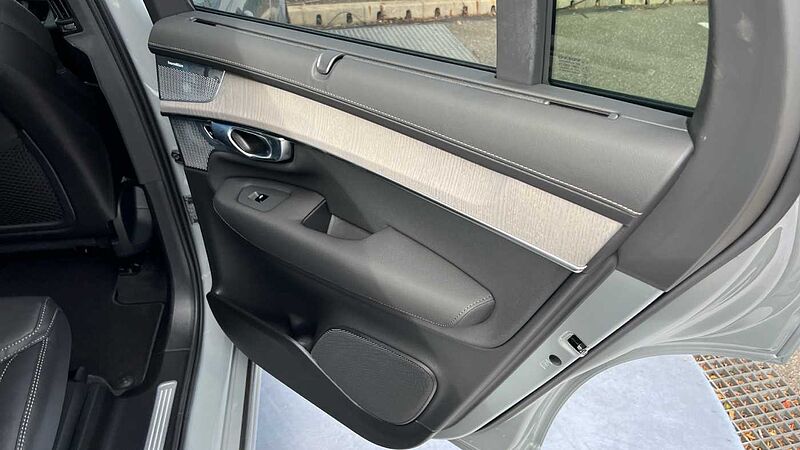 Volvo XC90 2.0 T8 Phev Ultra Dark 5Dr AWD Geartronic Estate