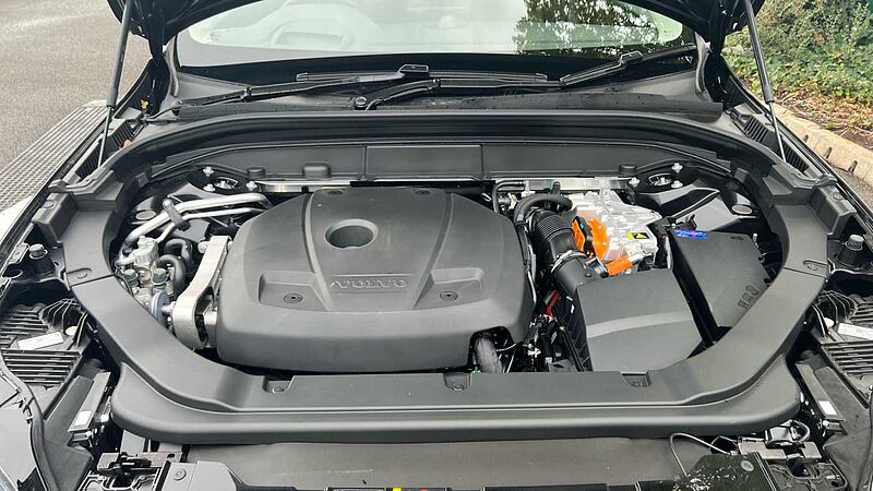 Volvo XC60 2.0 T8 [455] Phev Ultra Dark 5Dr AWD Geartronic Estate