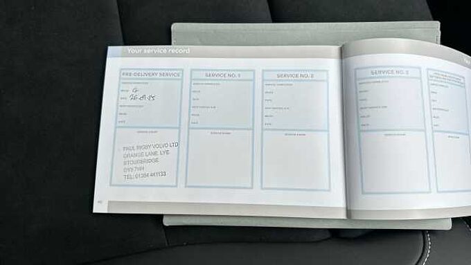 Volvo XC40 B4 (194BHP) Black Edition Ultra Mild Hybrid - (Harman & Kardon)