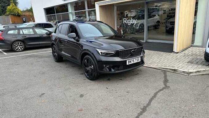 Volvo XC40 B4 (194BHP) Black Edition Ultra Mild Hybrid - (Harman & Kardon)