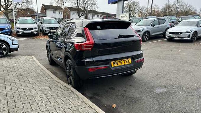 Volvo XC40 B4 (194BHP) Black Edition Ultra Mild Hybrid - (Harman & Kardon)