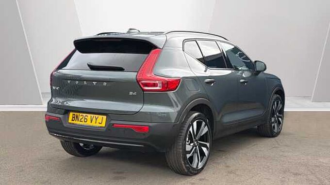 Volvo XC40 B4 (197BHP) Ultra Dark Mild Hybrid - (360 Parking Camera)