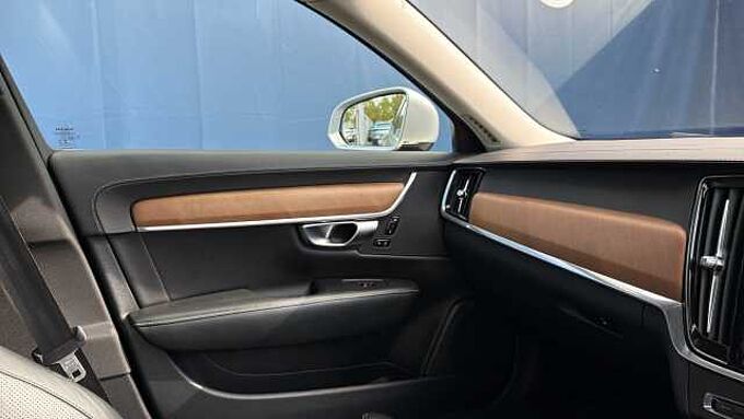 Volvo S90 D5 (232BHP) AWD Inscription Plus - (Panoramic Sunroof)