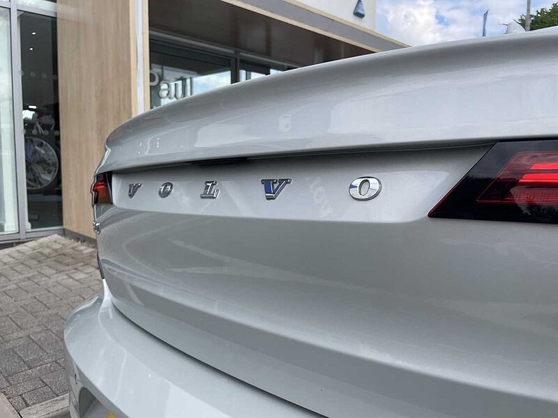 Volvo S90 T8 (386BHP) Recharge Inscription AWD Plug-in hybrid - (360 Parking Camera)