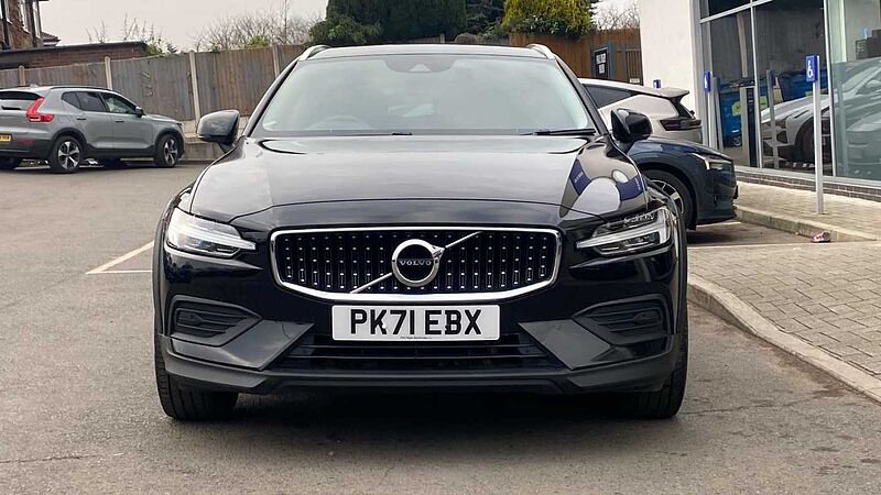 Volvo V60 Cross Country B5 AWD (247BHP) Cross Country Mild Hybrid - (Apple CarPlay)