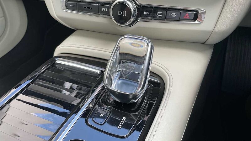 Volvo S90 T8 (386 BHP) AWD Twin Engine Inscription Plus Automatic - (Adaptive Cruise)