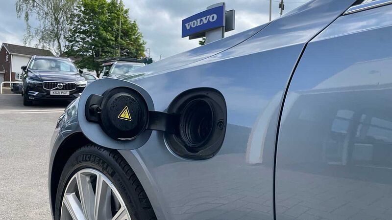 Volvo S90 T8 (386 BHP) AWD Twin Engine Inscription Plus Automatic - (Adaptive Cruise)