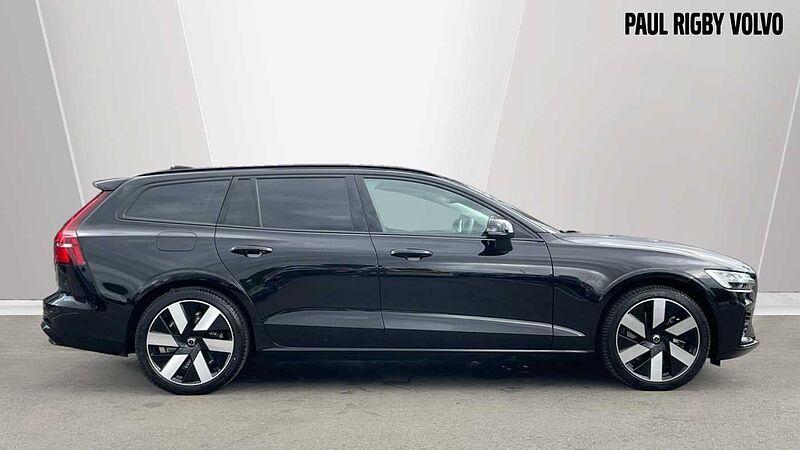 Volvo V60 T8 (449BHP) Ultra Dark AWD Plug-in Hybrid - (360 Parking Camera)