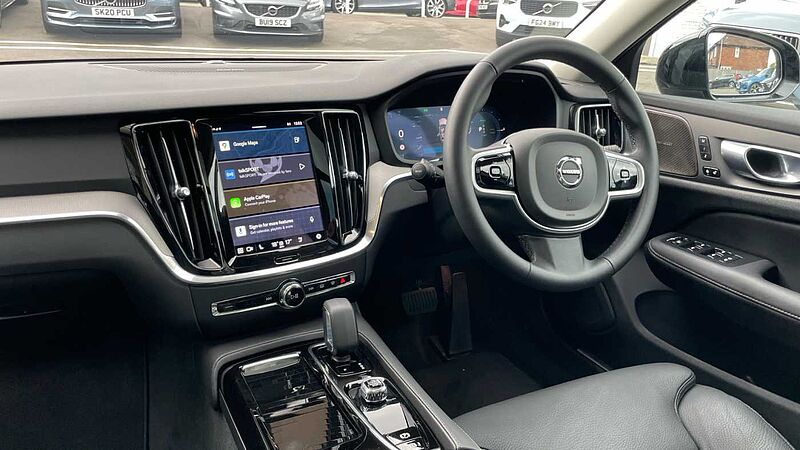 Volvo V60 T8 (449BHP) Ultra Dark AWD Plug-in Hybrid - (360 Parking Camera)