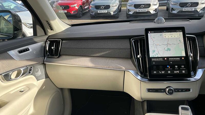 Volvo XC90 T8 (449BHP) Ultra Dark AWD Plug-in Hybrid - (Bowers & Wilkins)