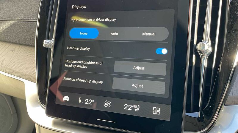 Volvo XC90 T8 (449BHP) Ultra Dark AWD Plug-in Hybrid - (Bowers & Wilkins)