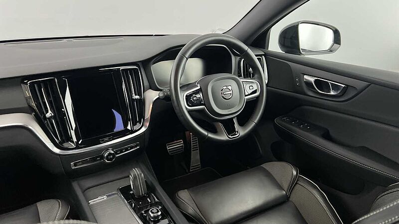 Volvo S60 B5 (247BHP) R-Design Mild Hybrid - (Rear Parking Camera)