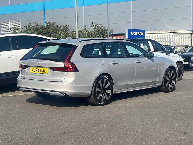 Volvo V90 Plus, T6 AWD Plug-in hybrid, Electric/Petrol, Dark