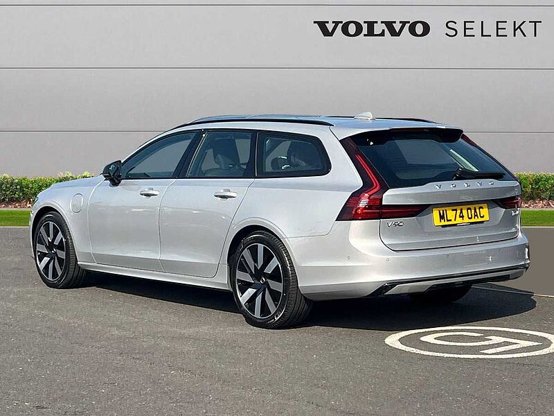 Volvo V90 Plus, T6 AWD Plug-in hybrid, Electric/Petrol, Dark