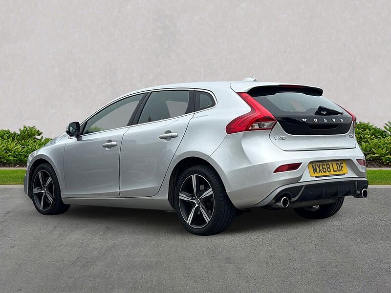 Volvo V40 T2 [122] R Design Nav Plus 5Dr