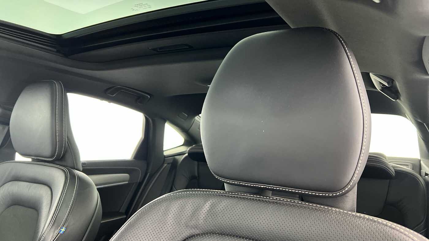 Volvo S90 Recharge R-Design, T8 AWD plug-in hybrid