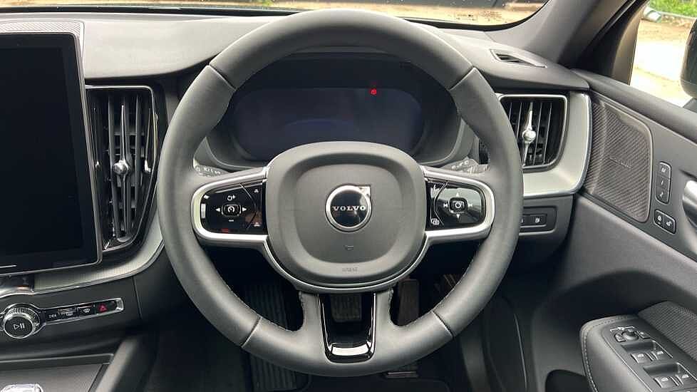 Volvo XC60 Black Edition Plus, T6 AWD Plug-in hybrid, Electric/Petrol