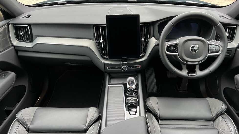 Volvo XC60 Black Edition Plus, T6 AWD Plug-in hybrid, Electric/Petrol