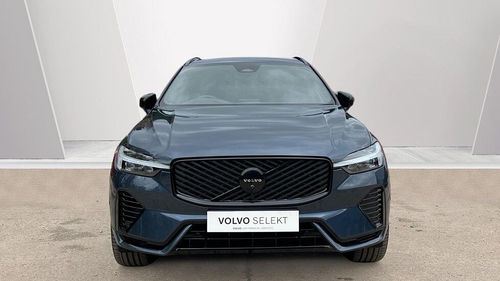 Volvo XC60 Black Edition Plus, T6 AWD Plug-in hybrid, Electric/Petrol