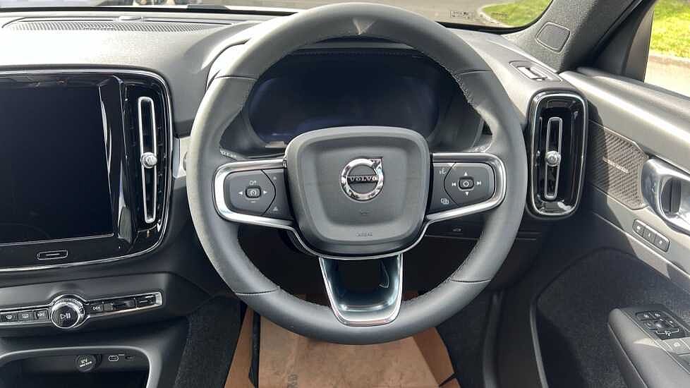 Volvo XC40 Black Edition Ultra, B4 Mild hybrid, Petrol