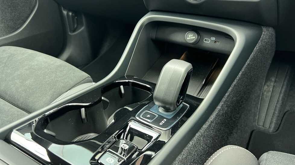 Volvo XC40 Black Edition Ultra, B4 Mild hybrid, Petrol