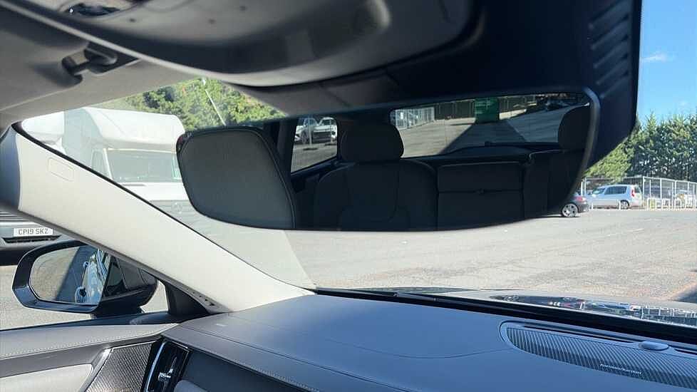 Volvo V90 Plus, T6 AWD Plug-in hybrid, Electric/Petrol, Dark