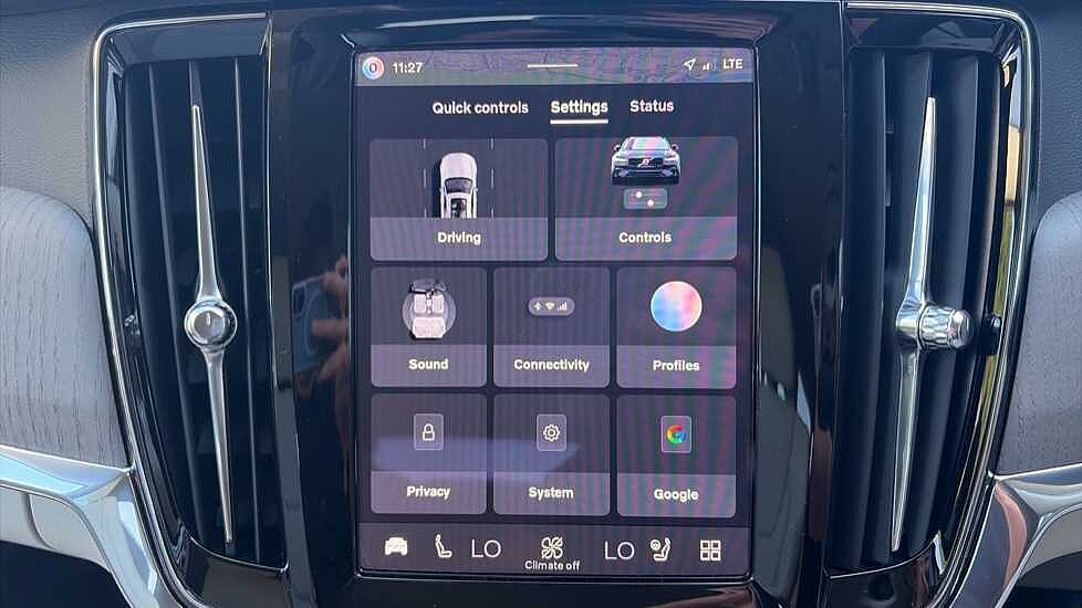 Volvo V90 Plus, T6 AWD Plug-in hybrid, Electric/Petrol, Dark