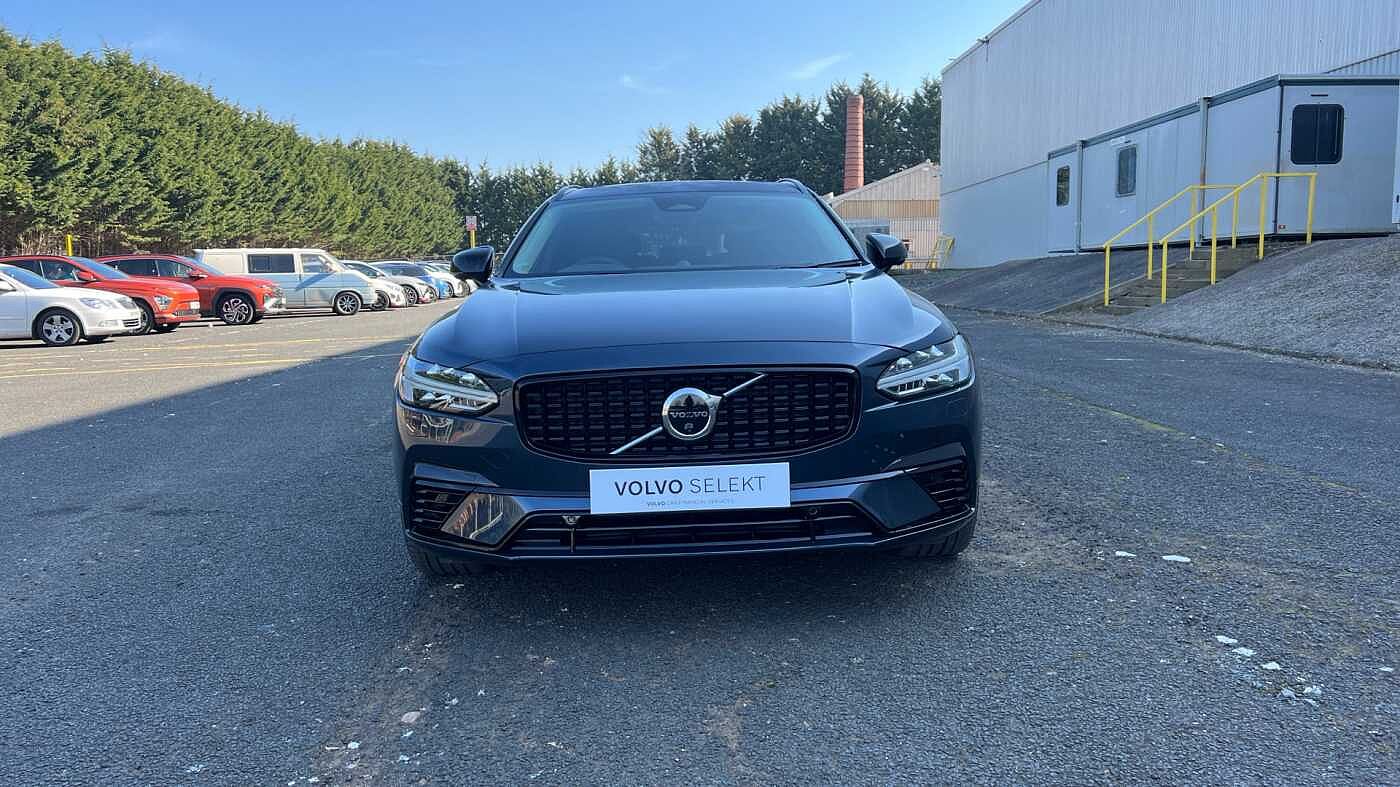 Volvo V90 Ultra, T8 AWD Plug-in hybrid, Electric/Petrol, Dark (Bowers & Wilkins)