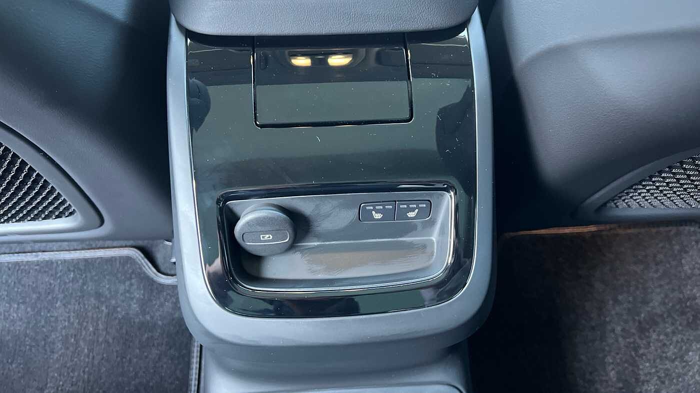 Volvo V90 Ultra, T8 AWD Plug-in hybrid, Electric/Petrol, Dark (Bowers & Wilkins)