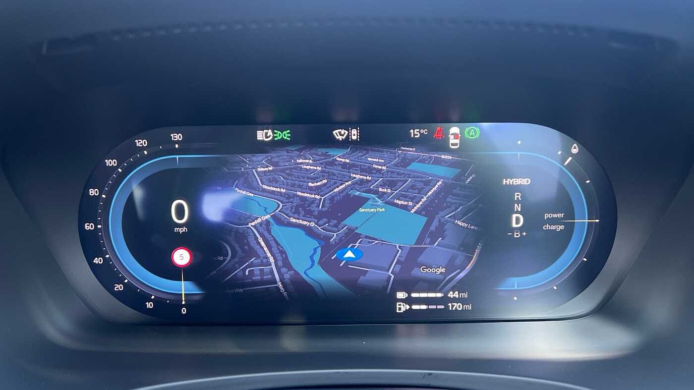 Volvo V90 Ultra, T8 AWD Plug-in hybrid, Electric/Petrol, Dark (Bowers & Wilkins)