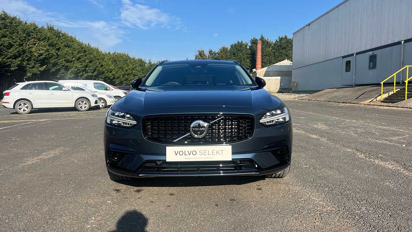 Volvo V90 Ultra, T8 AWD Plug-in hybrid, Electric/Petrol, Dark (Bowers & Wilkins)