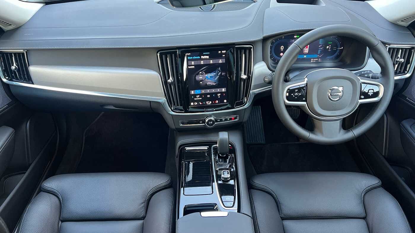 Volvo V90 Ultra, T8 AWD Plug-in hybrid, Electric/Petrol, Dark (Bowers & Wilkins)