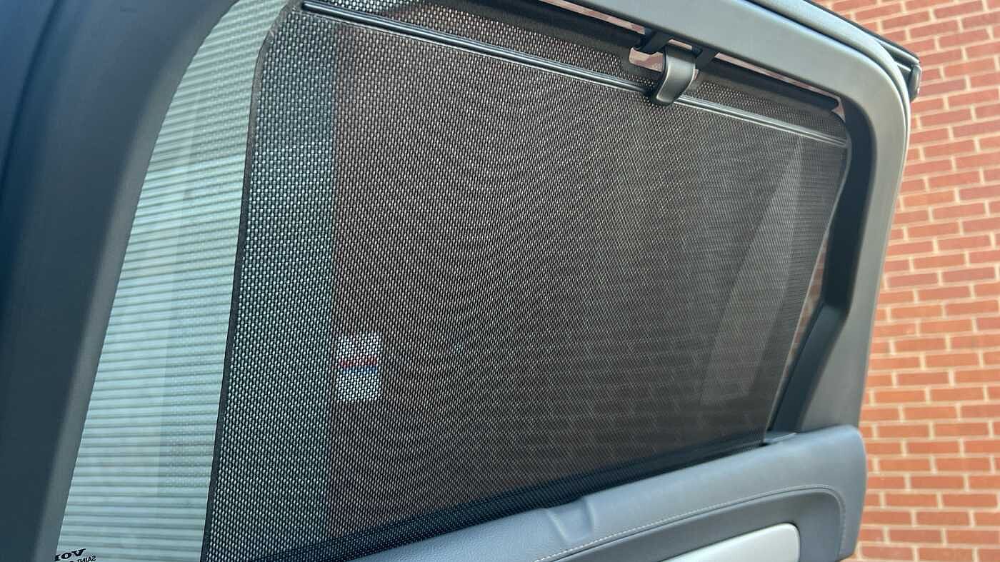 Volvo V90 Ultra, T8 AWD Plug-in hybrid, Electric/Petrol, Dark (Bowers & Wilkins)