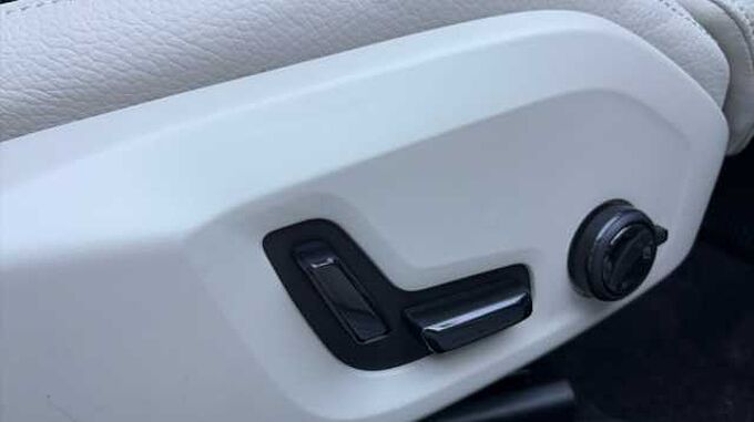 Volvo V90 Plus, T6 AWD Plug-in hybrid, Electric/Petrol, Dark
