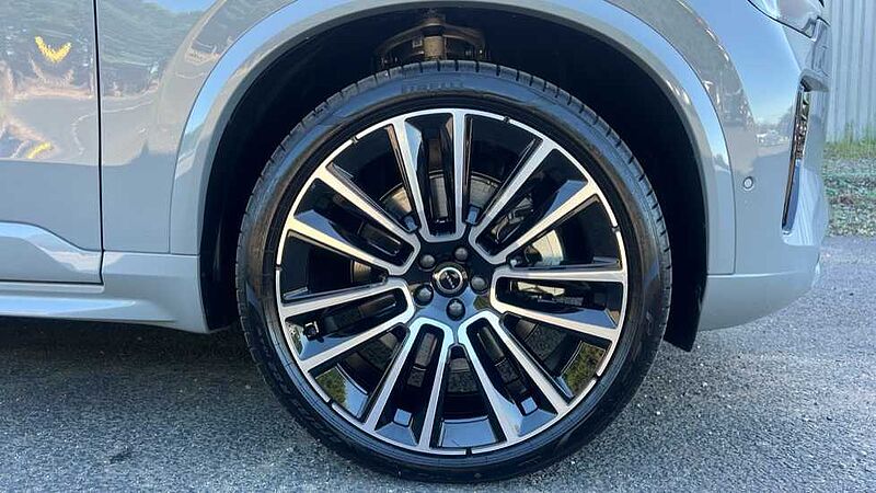 Volvo XC90 Ultra, T8 AWD Plug-in hybrid, Electric/Petrol, Dark, 7 Seats