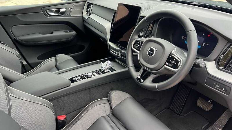 Volvo XC60 Black Edition Plus, T6 AWD Plug-in hybrid, Electric/Petrol