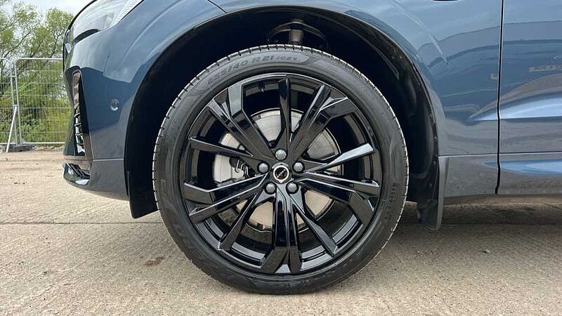 Volvo XC60 Black Edition Plus, T6 AWD Plug-in hybrid, Electric/Petrol