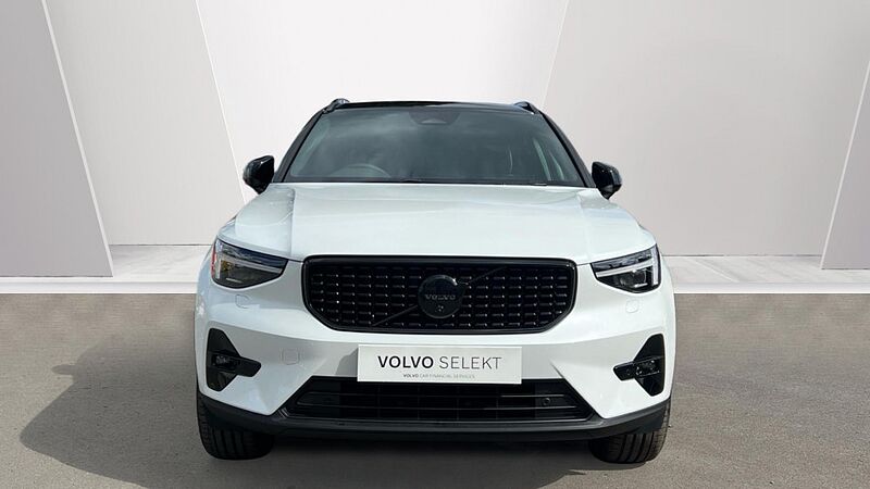 Volvo XC40 Black Edition Ultra, B4 Mild hybrid, Petrol