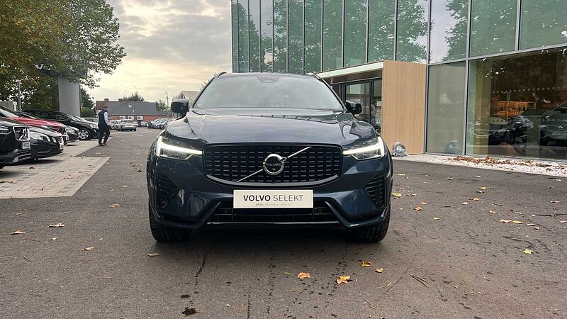 Volvo XC60 Ultra, T8 AWD Plug-in hybrid, Electric/Petrol (Panoramic Roof, Air Suspension)