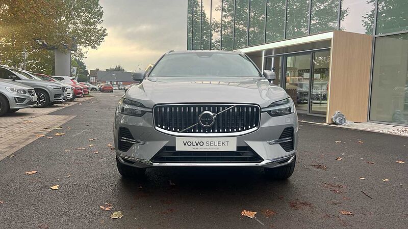 Volvo XC60 Ultra, T8 AWD Plug-in hybrid, Electric/Petrol, Bright(Panoramic Roof, 360 Camera)