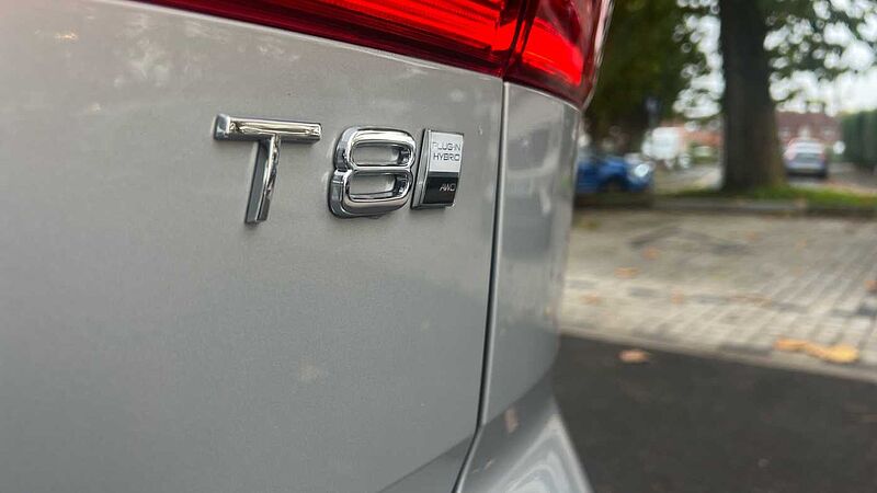 Volvo XC60 Ultra, T8 AWD Plug-in hybrid, Electric/Petrol, Bright(Panoramic Roof, 360 Camera)