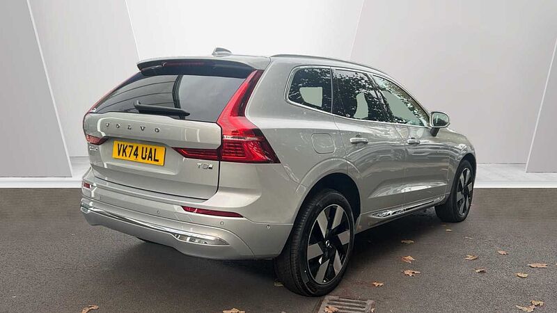 Volvo XC60 Ultra, T8 AWD Plug-in hybrid, Electric/Petrol, Bright(Panoramic Roof, 360 Camera)